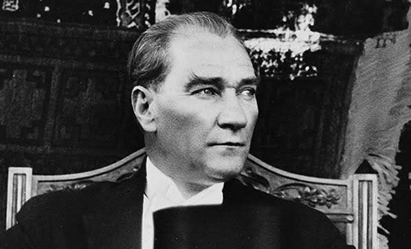 JWGScholten's tweet photo. Bugün Türkiye Cumhuriyeti’nin kurucusu Mustafa Kemal #Atatürk’ü saygı ile anıyoruz. https://t.co/4fOgLE6NH4