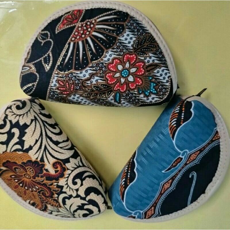 riskaksir's tweet photo. Saya menjual SOUVENIR PERNIKAHAN DOMPET ... seharga Rp. Dapatkan di Shopee sekarang! https://t.co/d55QSMKouo #ShopeeID https://t.co/VHfFVX96F1