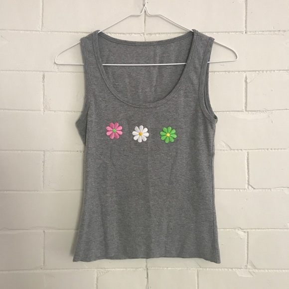 MicaelaCain2's tweet photo. So good I had to share! Check out all the items I'm loving on @Poshmarkapp #poshmark #fashion #style #shopmycloset #stjohnsportbymariegray #bcbgmaxazria: https://t.co/J6u2EnKSji https://t.co/Htxg7DXxkh