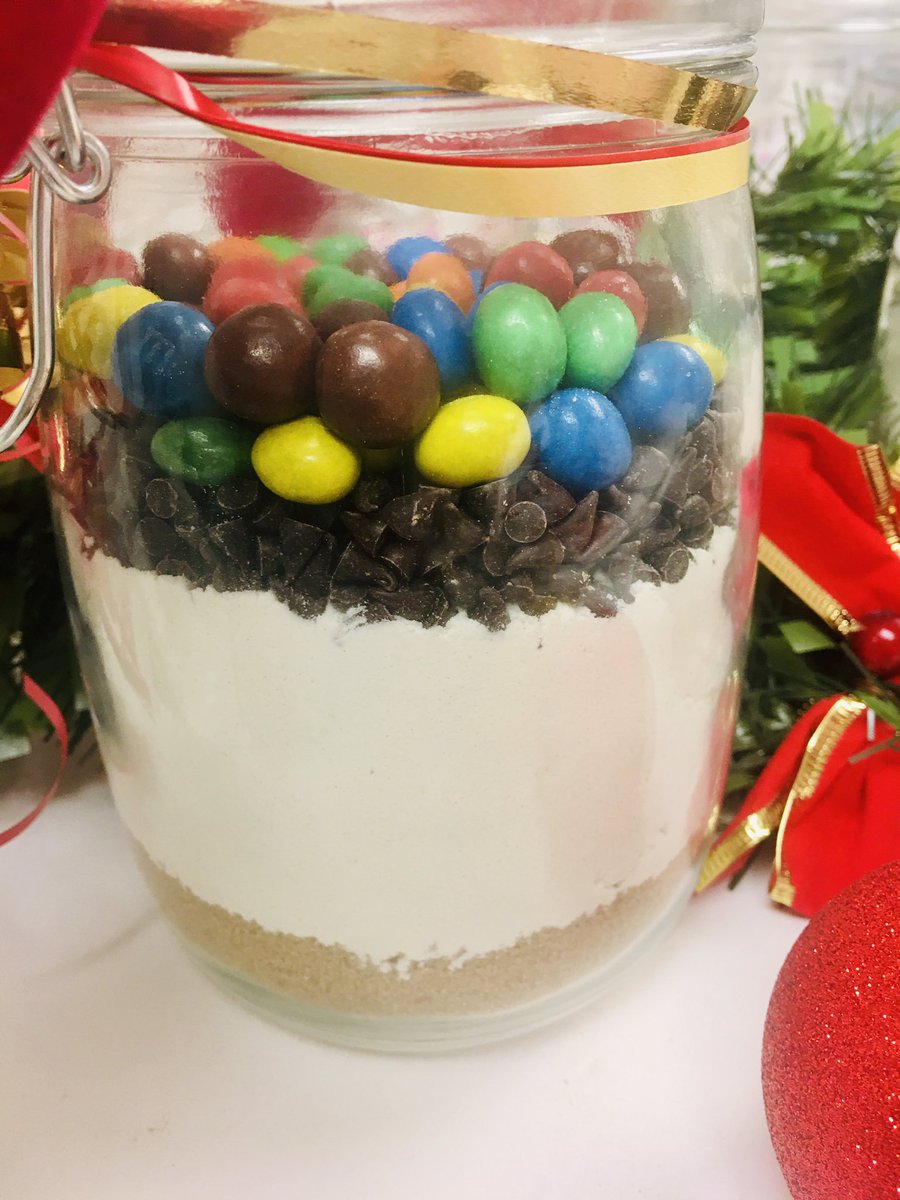 NorthernTreatCo's tweet photo. It’s very Christmassy here at @NorthernTreatCo we have some salted caramel and strawberry hot chocolate bombs as well as our NEW bake at home cookie jars ❤️🎄 plenty more to come this week #castleton #Rochdale #Christmas2020 #treats #GreaterManchester  #hotchocolate #OldhamHour https://t.co/ZIQNy16Qqe