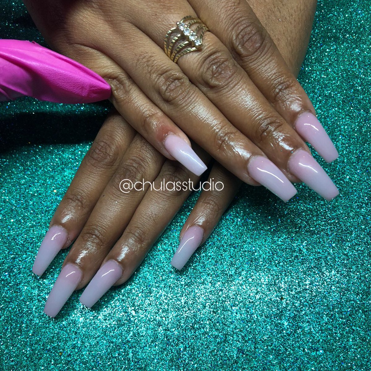 kushmamasita's tweet photo. ✨DM for Nail Appointments
instagram: @chulasstudio🌸
.
.
.
.
.
.
#winstonsalemmua #336makeup #makeuplooks #winstonsalemnailtech #chulasstudio #beatxjocy #winstonnails #ncnails #instagramnails #gboronails #highpointnails https://t.co/kKK8MdtLKC