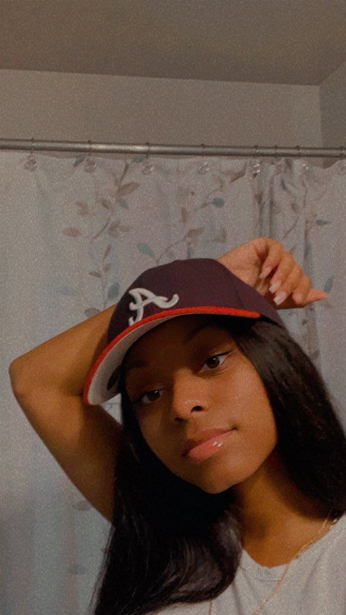 quayaaa_'s tweet photo. hey. https://t.co/JsNfuUNdIl