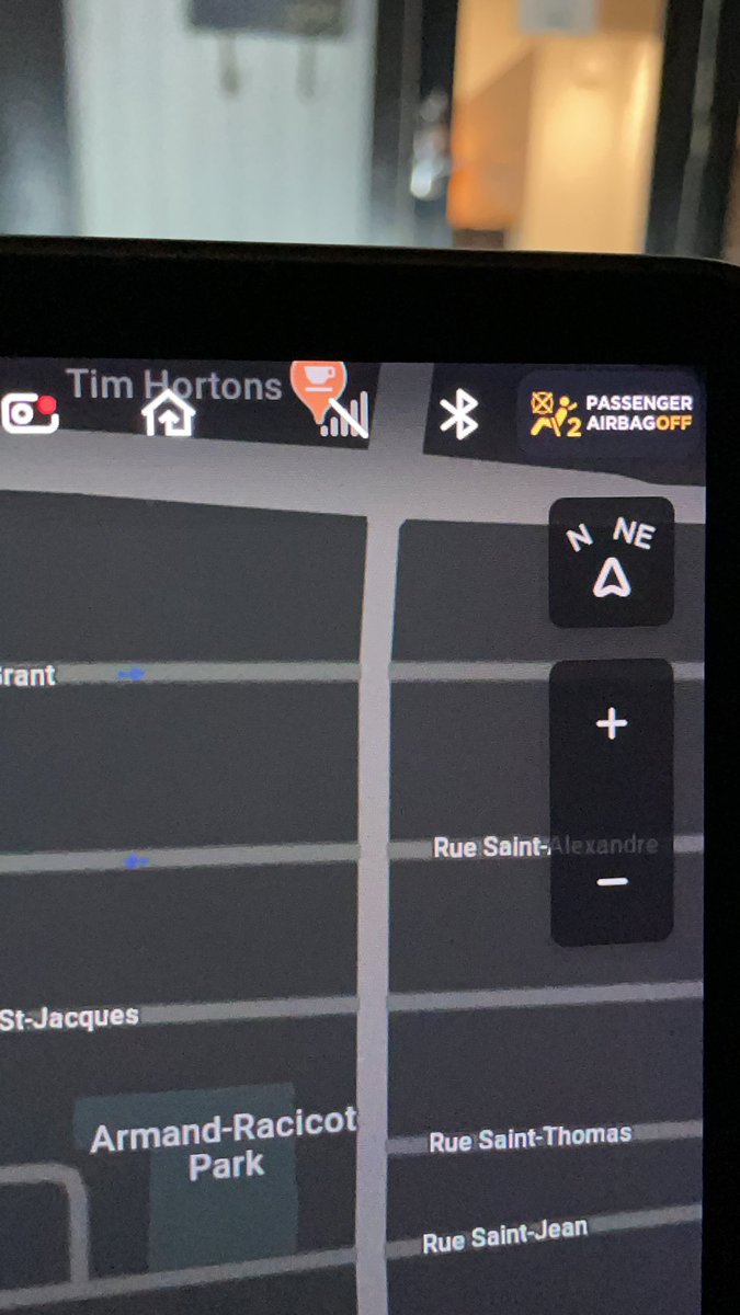 Story of my Model 3 life: no signal in my garage means no cellular service for the entire trip because their reconnect isn’t aggressive enough. <a href="/elonmusk/">Elon Musk</a> <a href="/Tesla/">Tesla</a> #Tesla