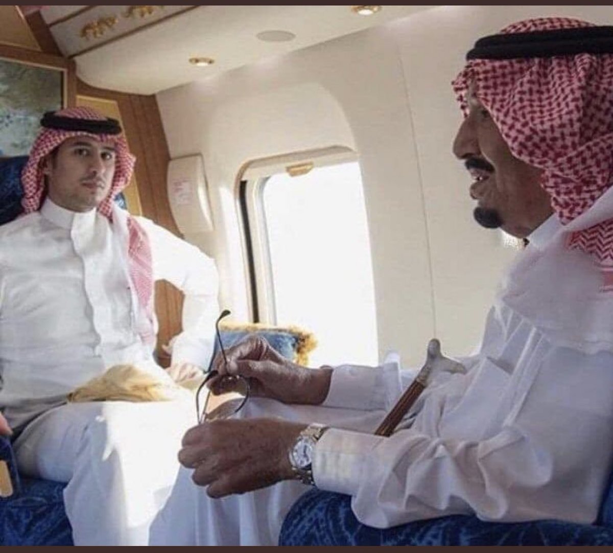 AzizbagBag's tweet photo. كل عام وحبيبنا ابوفيصل بصحة وعافية .🌹😍🌹
@wa7dpoet #ميلاد_واحد https://t.co/MXO2kPU5Ge