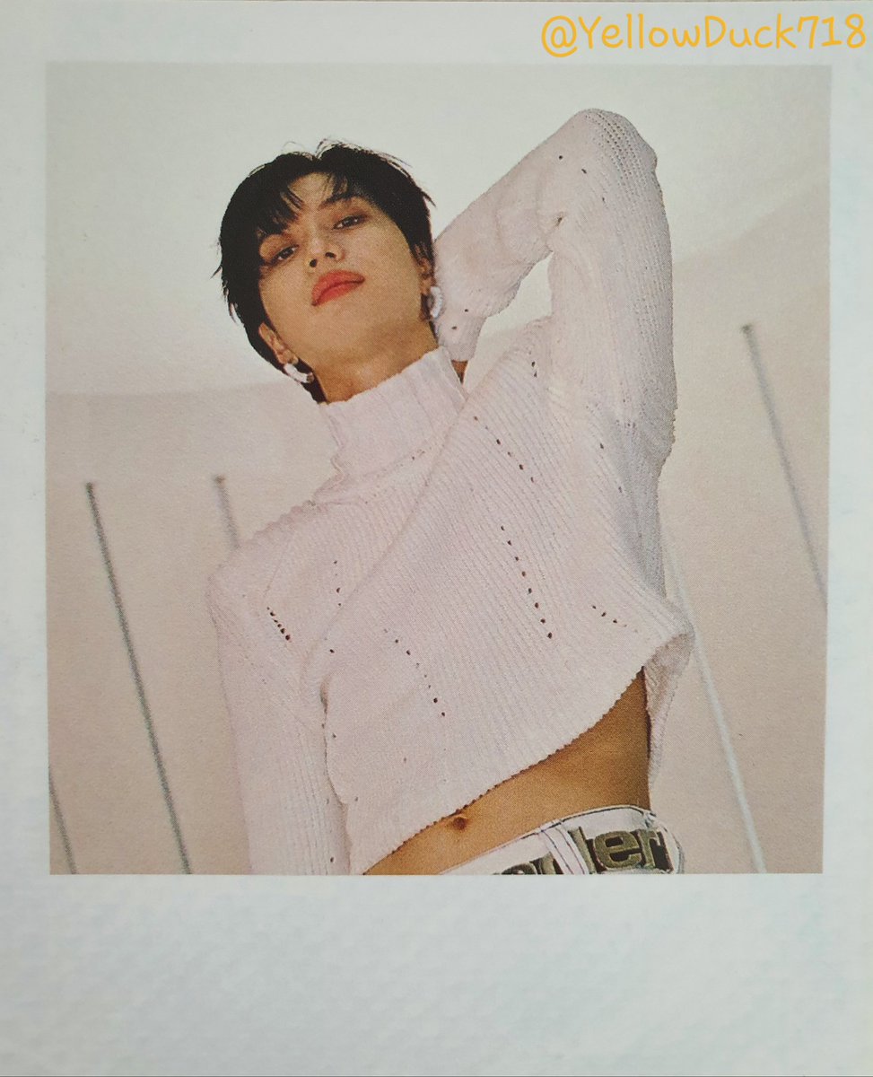 태민이 앨범 폴라 이벤트 사진 왔다! 1

#태민 #TAEMIN #태민폴라
#NeverGonnaDanceAgain
#ACT2 #IDEA