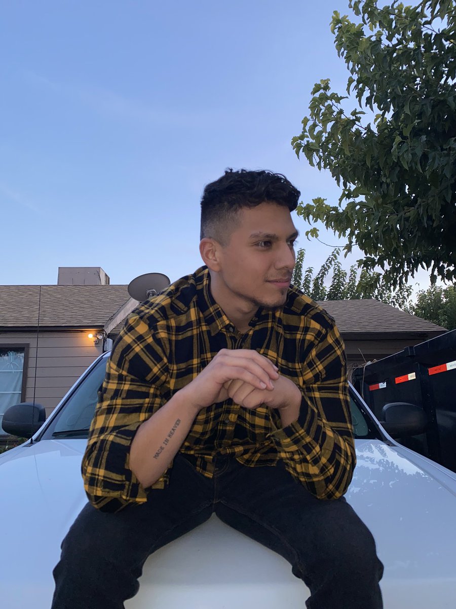 SLupian23's tweet photo. Thankful for 21 years 🙏🏽 https://t.co/wnHMP2qumi