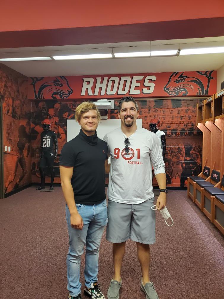 ferg_ben's tweet photo. Had a great visit today with @Grambino89 @CoachJRyan @RhodesFootball https://t.co/NnGtTKsKb7