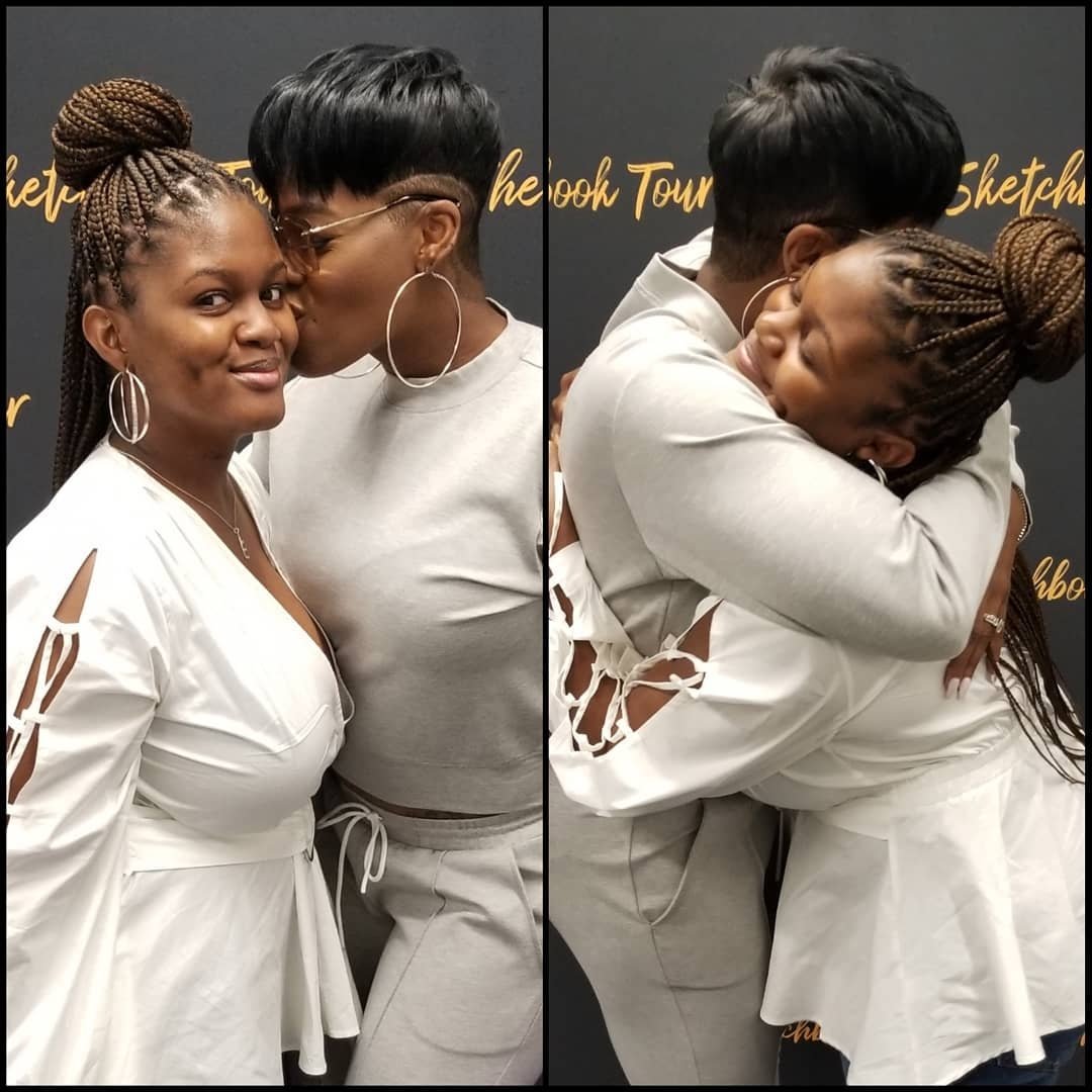 Chel_Bellz's tweet photo. A year ago today. 💜 @TasiasWord https://t.co/JR3dfvXxYN