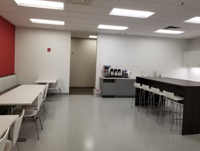 CFS_MplsMN's tweet photo. One of our clients needed a space for employees to take breaks and gather for company events. We helped with providing easy maintenence soft seating, chairs, stools and a community table. Looking for office furniture? Call us today at 952-922-6683. #TotalWorkplaceSolutions https://t.co/tH21ezNCHQ
