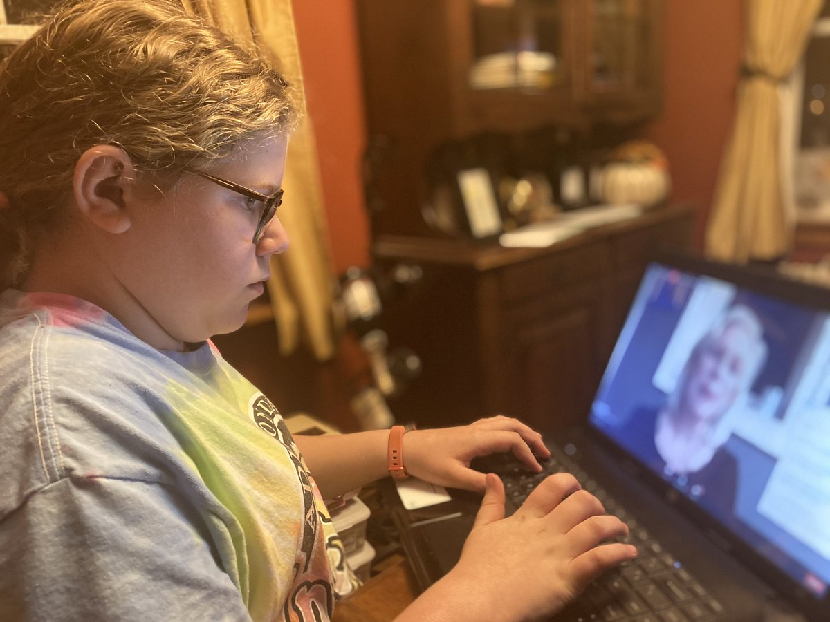 amynugent74's tweet photo. @gillibrandny, thank you fir the virtual meeting with Girl Scouts!  My scout: https://t.co/8XxgZtQc5z