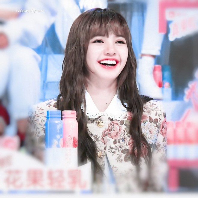 Devilll01's tweet photo. ความน่ารักและความสวย 블랙핑크 리사 

I vote #3rdBousnidStars2020 #BousnidStars2020 #Bousnid #LISA of @BLACKPINK https://t.co/uSXoz2gV4d