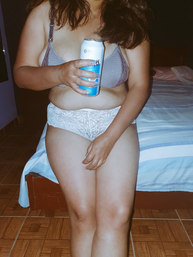 SandritaR2020's tweet photo. Bueno a pedido de ustedes les compartire algunas fotos y videos de mi primer encuentro con @cachondeo20.... https://t.co/QNWgRCghpk
