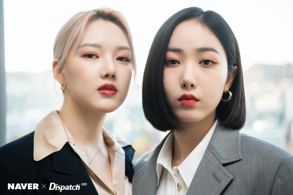 SlXPETALS's tweet photo. 𝐍𝐀𝐕𝐄𝐑 x 𝐃𝐈𝐒𝐏𝐀𝐓𝐂𝐇 photoshoot featuring Yerin and Sin B for #回_Walpurgis_Night. https://t.co/srfYpKZiYF