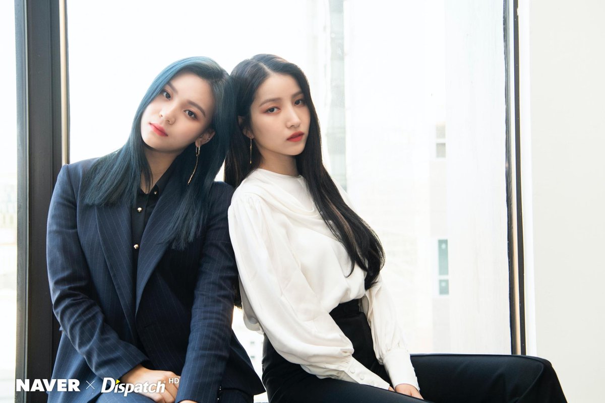SlXPETALS's tweet photo. 𝐍𝐀𝐕𝐄𝐑 x 𝐃𝐈𝐒𝐏𝐀𝐓𝐂𝐇 photoshoot featuring Sowon and Umji for #回_Walpurgis_Night. https://t.co/J1s92kUYGX