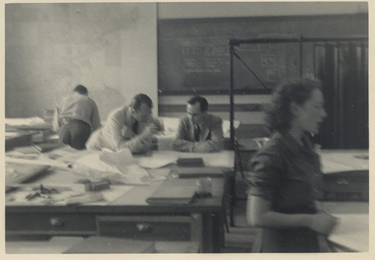 AdamsAnnmarie's tweet photo. Love this photo of Blanche van Ginkel at Harvard 1949. All welcome at our event Nov 12 #BLVG #forherrecord https://t.co/3Tw2lHmoEO https://t.co/zcL6j2VoQo