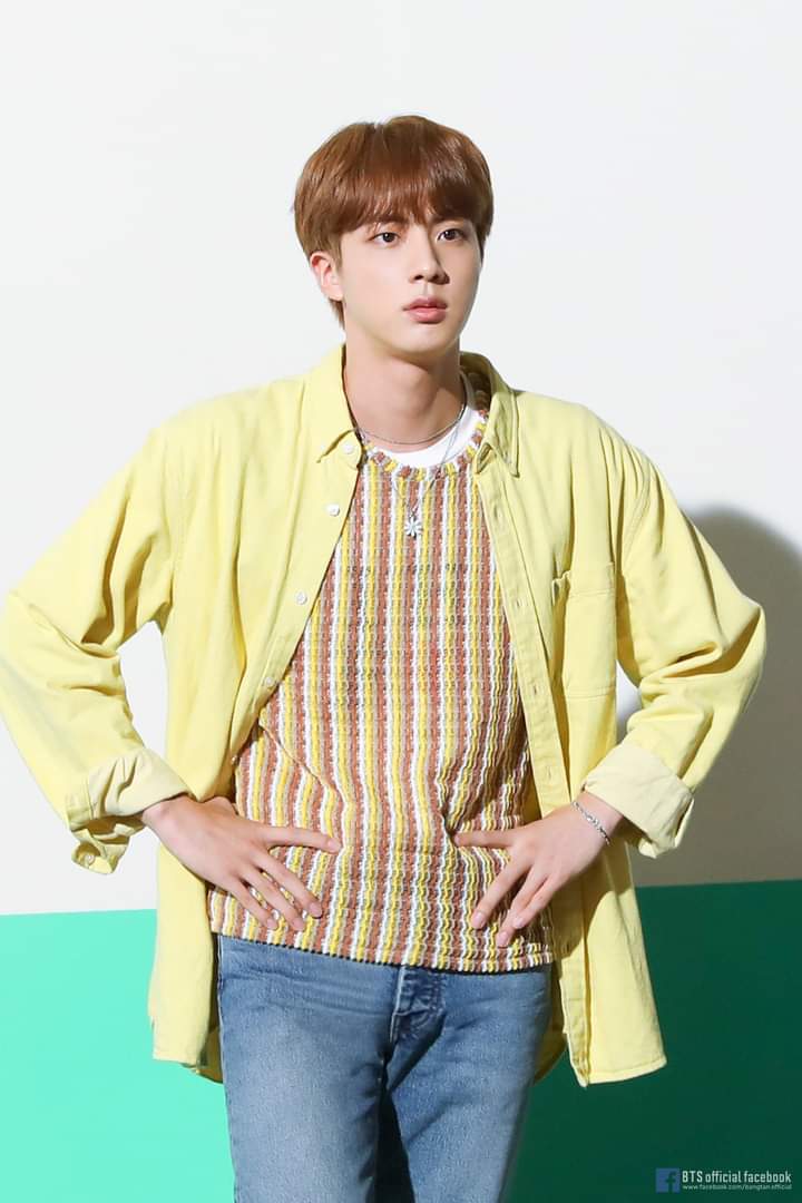 Claravelynalexa's tweet photo. @bemyicy I vote #KimSeokjin for 100 most hansome man on 2020 #TbWorld2020 https://t.co/CMKYDLBLl0
