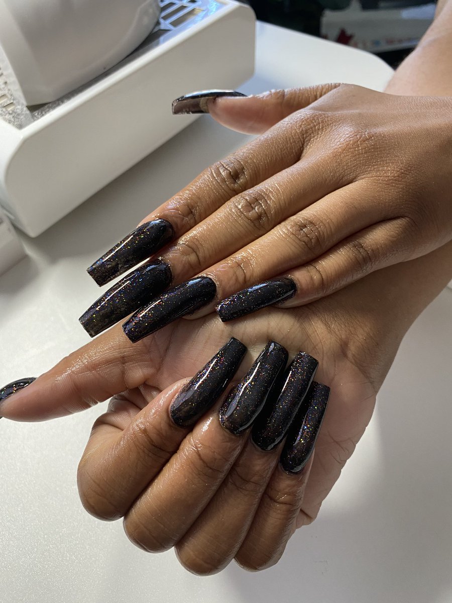 FLEXXeee's tweet photo. black but with a✨
ig // jojonails14
NEW CLIENT SPECIAL ALL NOV 🗣
#supportblacknailtechs #blacknailtechs #BlackGirlsRock #dmvnailtech #dmvblacknailtech #mdnailtech #blackmdnailtech #blackgirlsdonails #bgdn #bgdninternational #blacknailtech #selftaught #nailart #BlackArtist https://t.co/3xlaBtlD0P