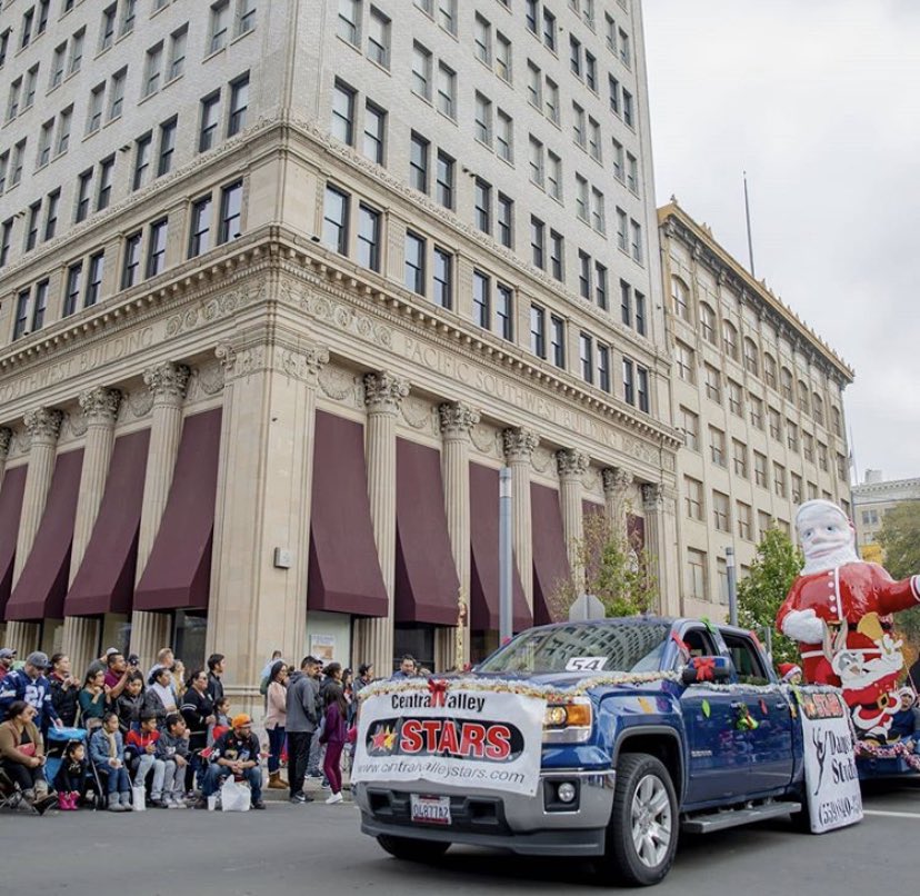 Be part of a (newish) Valley tradition! We’re welcoming groups to decorate Fulton as part of the 91st Annual Downtown Fresno Christmas Parade - drive through edition. See the link in our bio for details! 🎄😷🎄