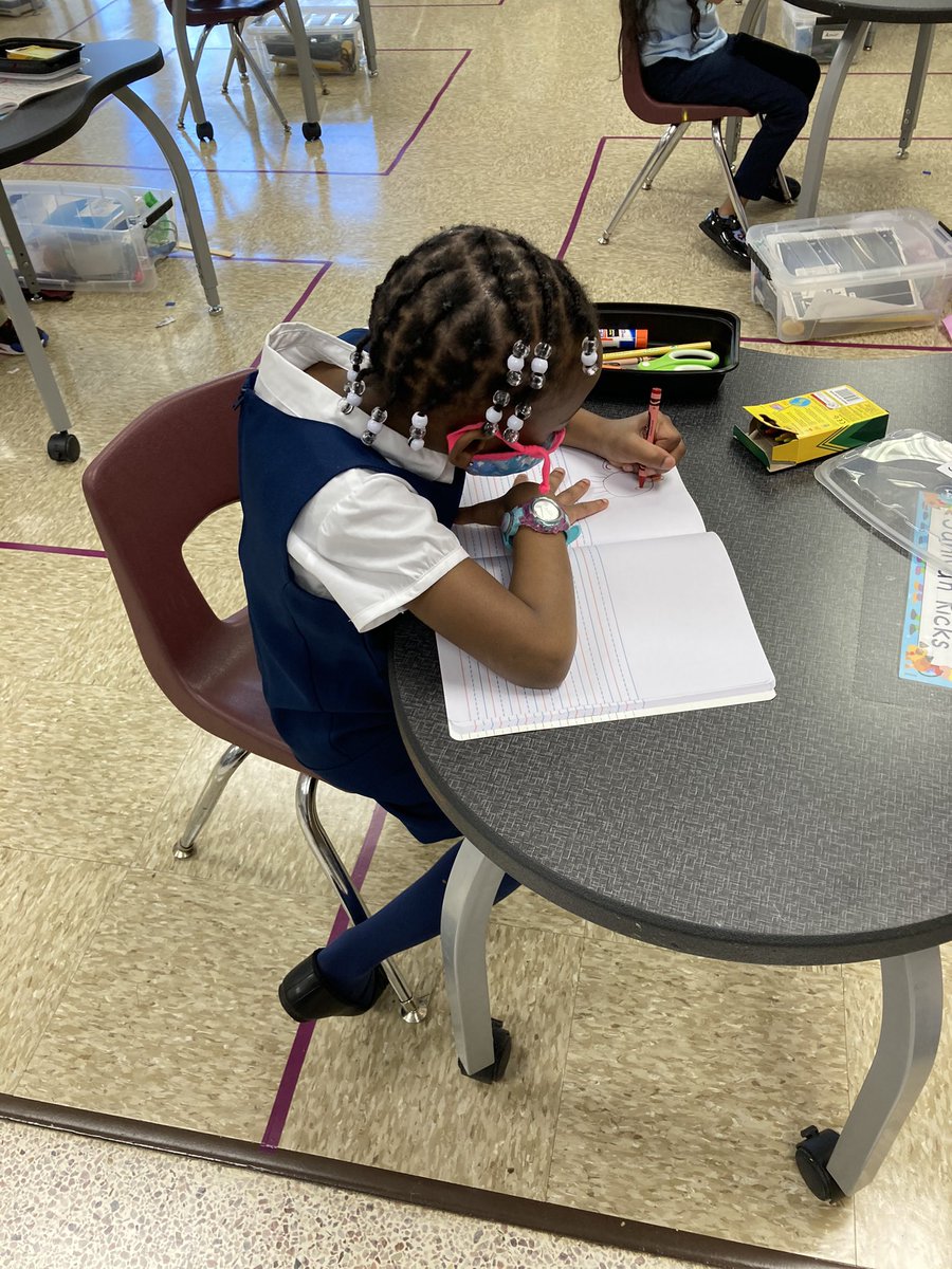 PetreeElem's tweet photo. Our Kindergarten Eagles are back at Petree! What an exciting day! @wsfcs @PetreeElem https://t.co/VzXXxJlBBr