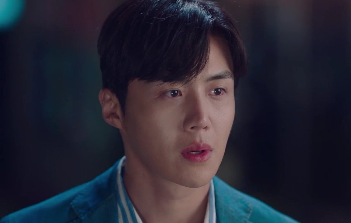 They both seems like try to fit into "the space" that was made by Jipyeong.