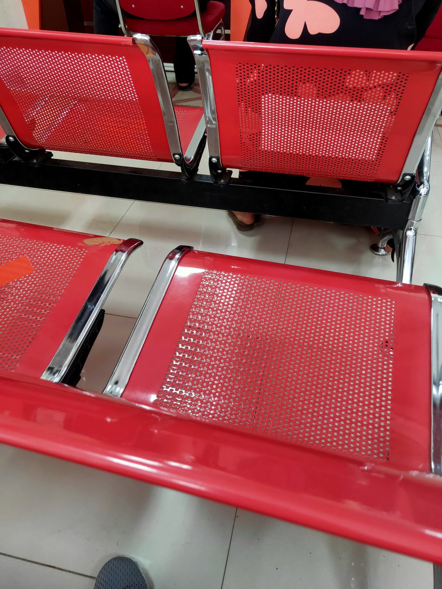 rousycloud's tweet image. Bosen nunggu dokternya lama :(