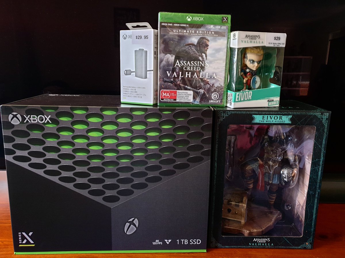 ragnarvg's tweet photo. ITS FINALLY HERE 🎧🎮
----------------------------------------

Assassins Creed:Valhalla ⚔
-Ultimate Edition + Eivor Statue. 

-Xbox Series X 🎮

#ragnarvggaming #xboxseriesx #streamer #gamer #gamingcommunity #assassinscreedvalhalla #assassinscreed #pcgaming https://t.co/5Vof58RsgI