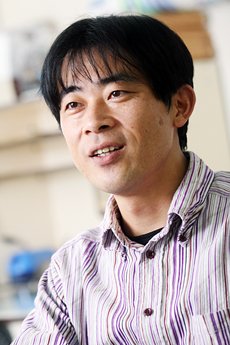 Forアニメーター 有名アニメ監督 谷口悟朗 最初役者希望だったが 監督業に興味をもち 早く監督になれると聞いたアニメ業界に飛び込む Sf系が得意で どの作品も高い人気を誇っている 作品 コードギアス プラネテス
