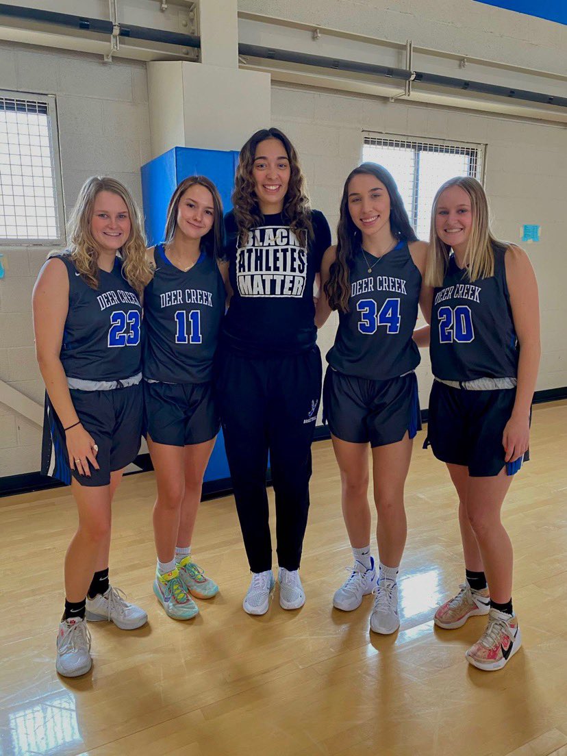 Jenna Marshall tweet media