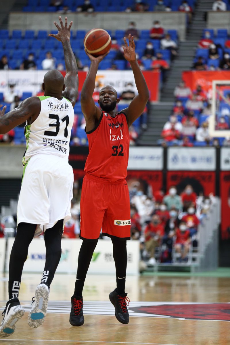 stojakovic2010's tweet photo. #Bリーグ #Bリーグ月間MVP #JapanPost #ジュリアンマブンガ

https://t.co/LsjKFGQLfB https://t.co/y1PjHwb8qr