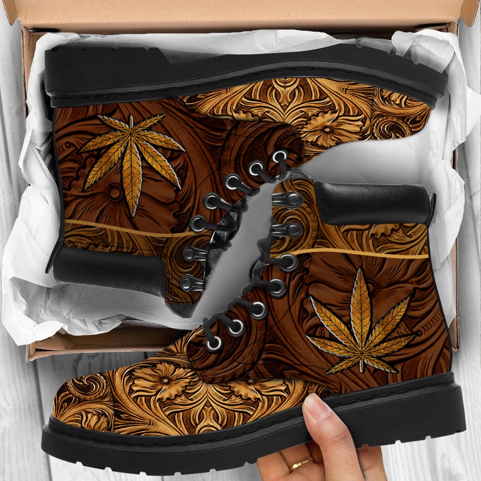 Godzmazter's tweet photo. #GodzWeedz #DankDude #TNBNaturalsSponsoredGrower #LoudAndProud #PeaceLoveAndHippieBeadz #MakeCloudz #DontPanicItsOrganic #Dank #LegalizeIt #MedicalCannabis #Weed #OneLove #pEaCe #Hippie 

🎄 It's not time yet but ..
I'm going to buy ME a Christmas Present 🥾
Me deserves it  ✌️😏 https://t.co/NVDVoet3c5