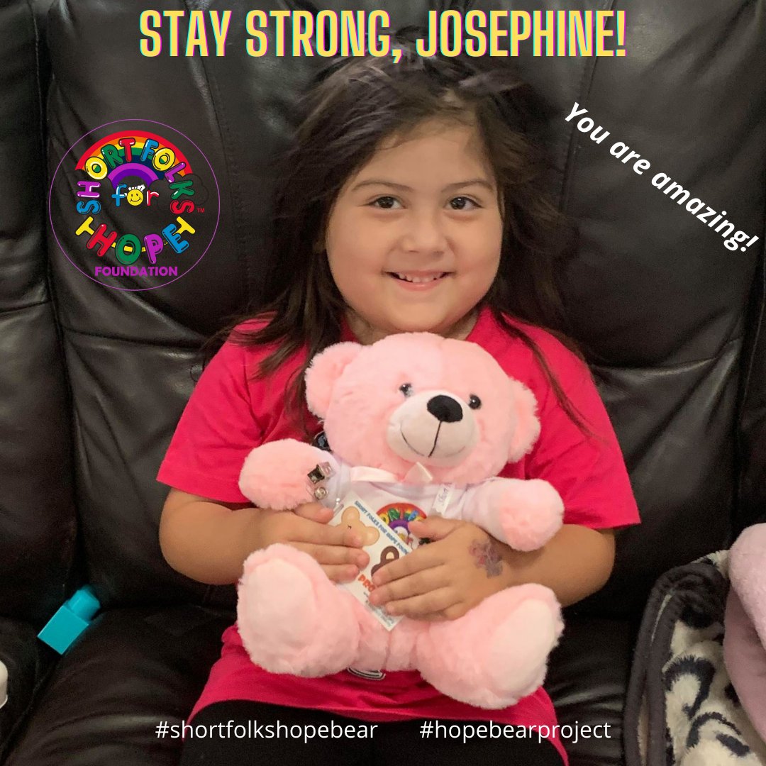 shortfolks's tweet photo. Thank you for the photo of your Hailey the Hope Bear, Josephine! Stay strongπ§‘ #shortfolkshopebear #hopebearproject #shortfolksforhope https://t.co/BeSsuEGoas