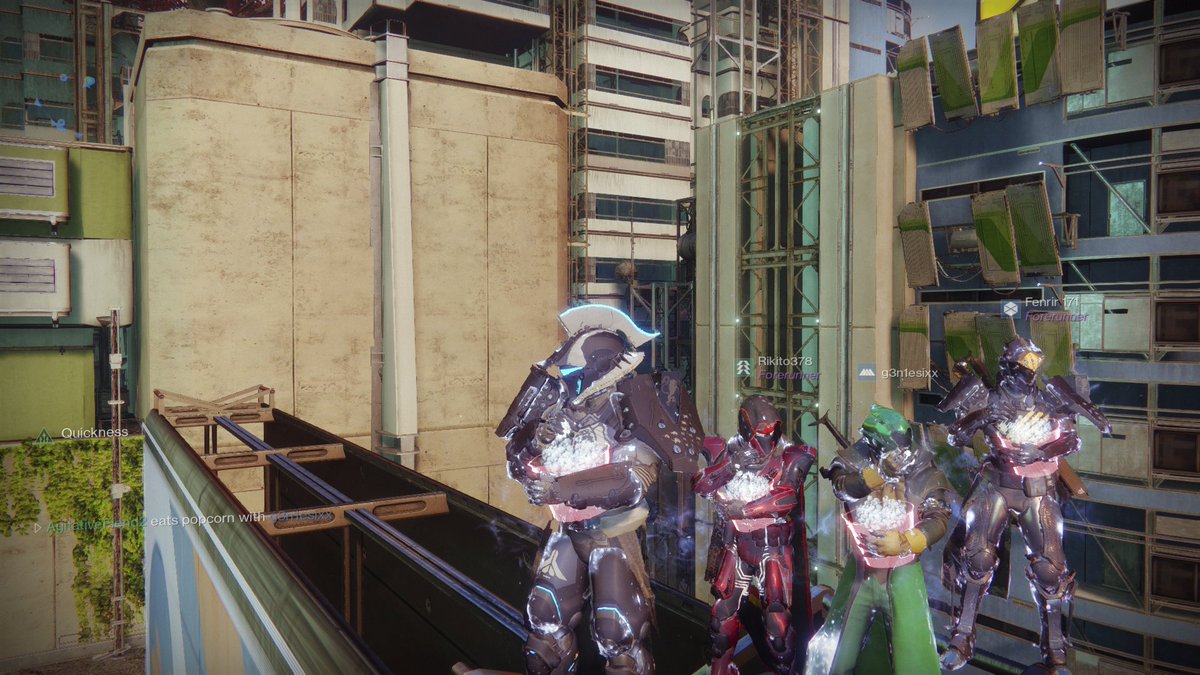 Hey Traveller, do something #LiveEvent #PopTheCorn #ChillinWithTheHomies @destinythegame