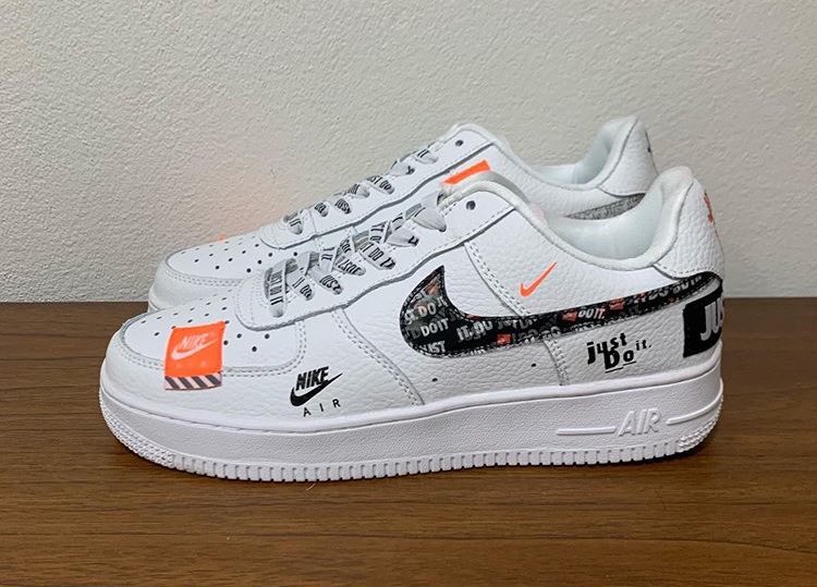mintzzbagshop's tweet image. .
—- NIKE AF1 ( ล้างสต๊อค )

- 990฿❗️( ปกติ 3,900 ‼️) 🛍 

ค่าจัดส่ง 50฿ 🔖📦🏷 + ems ( เพิ่ม 10฿ )

เหมาะกับทุกวัยเลย 💜 ยังสั่งได้อีก บางไซส์ของเหลือน้อยแล้ว สั่งโล้ดดดดดจ้า คือสีดีย์มากจริง🥺 #nike #พร้อมส่ง 
สั่งของ LINE / DM / IG : instagram.com/mints_bagshop