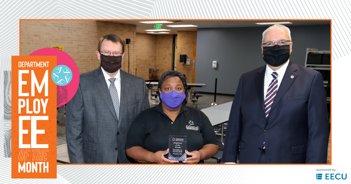 ArlingtonISD's tweet image. Patricia Fusilier of the food and nutrition services team out of Workman Junior High School is the #ArlingtonISD Employee of the Month! Join us in giving Patricia a big round of applause by commenting below with 👏👏. #EmployeeOfTheMonth