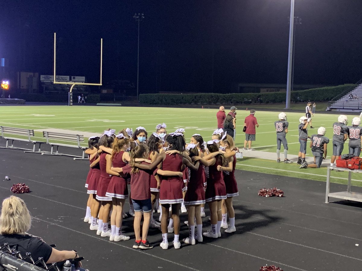 Stockton_TxHist's tweet photo. Thank you to @stocktoncheer for letting my daughter join in the fun tonight. She loved every minute of it! #futurestallion @StocktonCISD @SJH_Booklady https://t.co/435l2CWMww