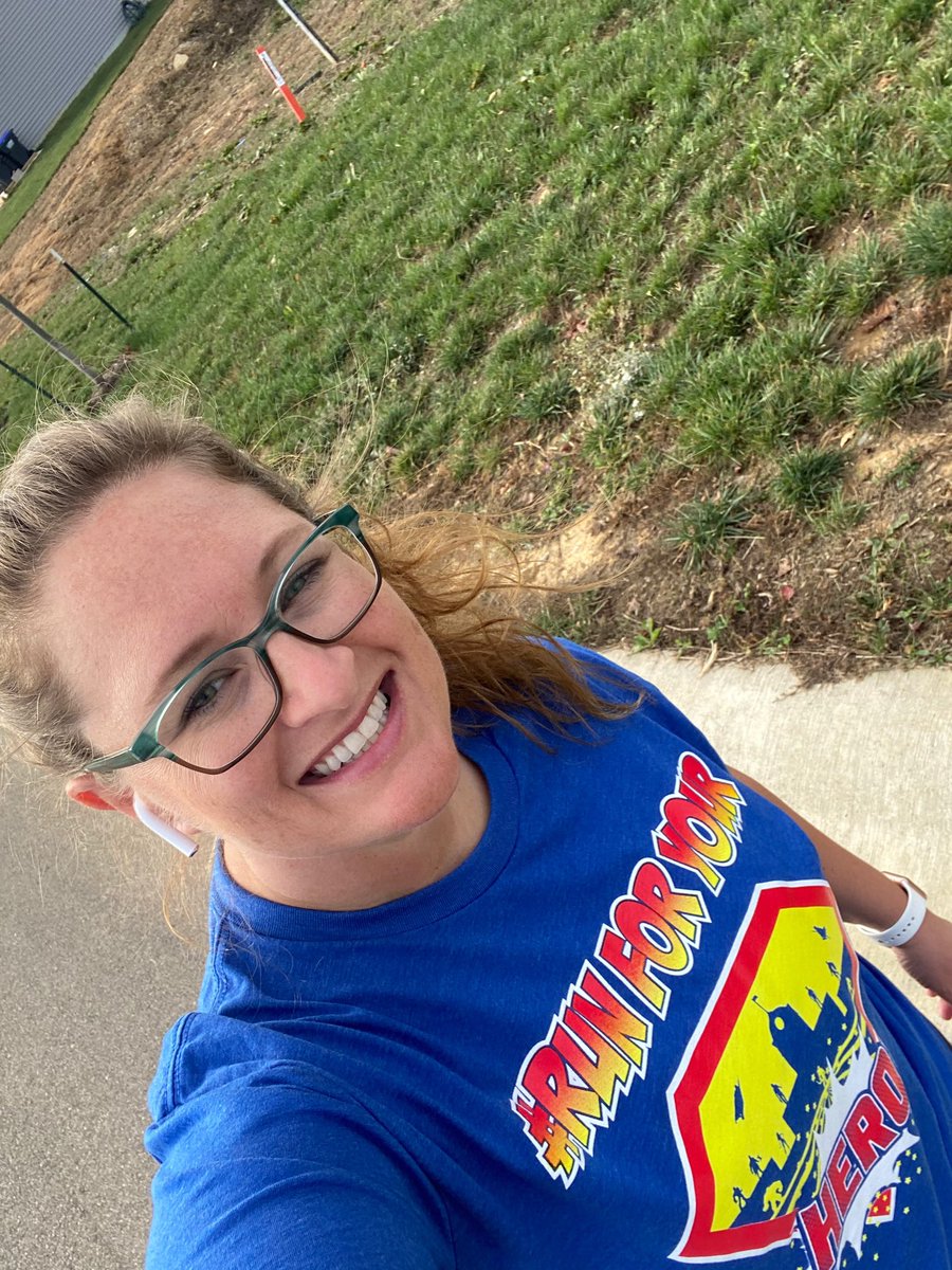SpencerOwenCSC's tweet photo. S-OCS employees recently participated in the #RunForYourHero 5K fundraiser to support our friends at @OwenChamberEDC! 
#socsowen https://t.co/zcViL6OmHZ