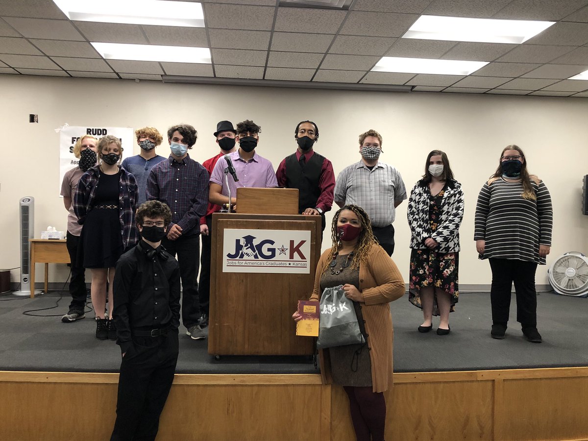 JAGK_EE's tweet photo. Another amazing Hays High JAG-K @JAG_Kansas I&I Ceremony in the books! Congratulations to the newly inducted officers and chapter members. The students picked a great theme for the event- I am INSPIRED because of YOU!! #JAGK #JAGAdvantage #inspired ##LeadershipDevelopment #usd489 https://t.co/BQZSGE7PrG