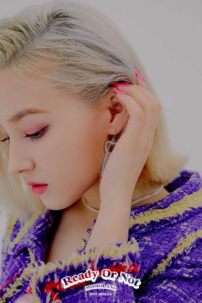 Nancy_Brasil's tweet photo. [📸] 10.11.20 - Segundo teaser da Nancy para o Single Album 'Ready Or Not'.

#MOMOLAND #모모랜드 #낸시 #Ready_Or_Not #MOMOLAND2ndTEASER #NANCY @MMLD_Official https://t.co/53l7aHkPic