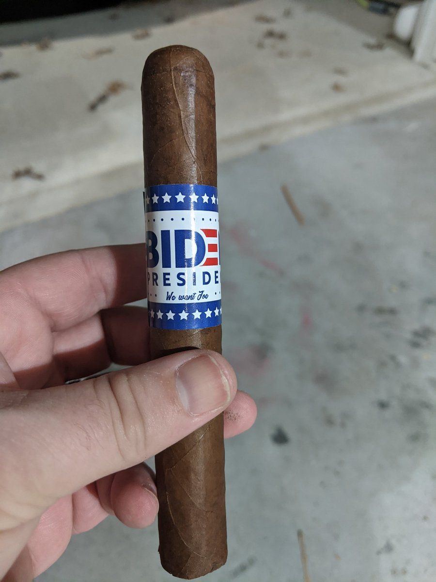 Another celebration cigar for <a href="/JoeBiden/">Joe Biden</a> and <a href="/KamalaHarris/">Kamala Harris</a>. <a href="/CoronaCigarCo/">Jeff Borysiewicz</a> #biden2020 stick just came in the mail. #cigars #2020Election