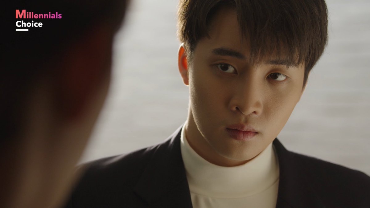 BLRomanceKR's tweet photo. Oh, @m34nismind in a high neck sweater with a coat is making us feel things 😍🥰 #MeanPhiravich #M34NION #m34nismind #lovebychanceseason2 #LoveByChance2 #lovebychanceseries #AChanceToLoveEP11 #AChanceToLove #THAIBL #MeanTro https://t.co/AJGKpxvQFE