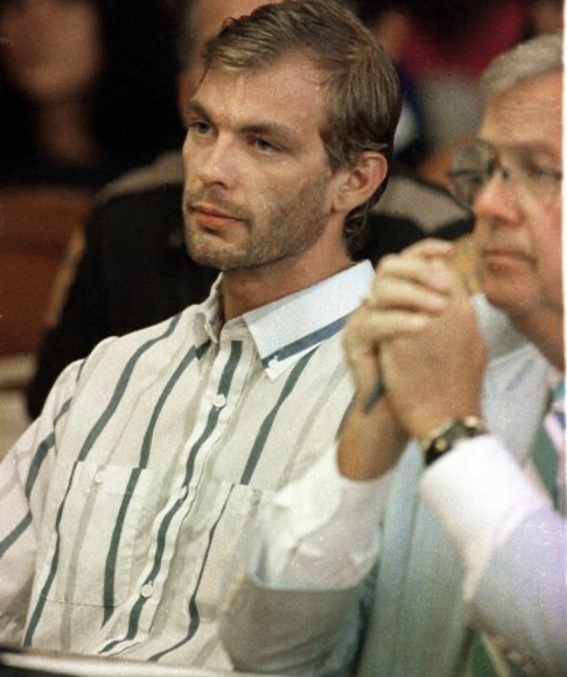 PrettyCrazyPod's tweet photo. Part 2 of Jeffrey Dahmer is out now!! #jeffreydahmer #serialkiller #murder #murderpodcast #cannibal #necrophiliac https://t.co/zwTBm3K3eZ
