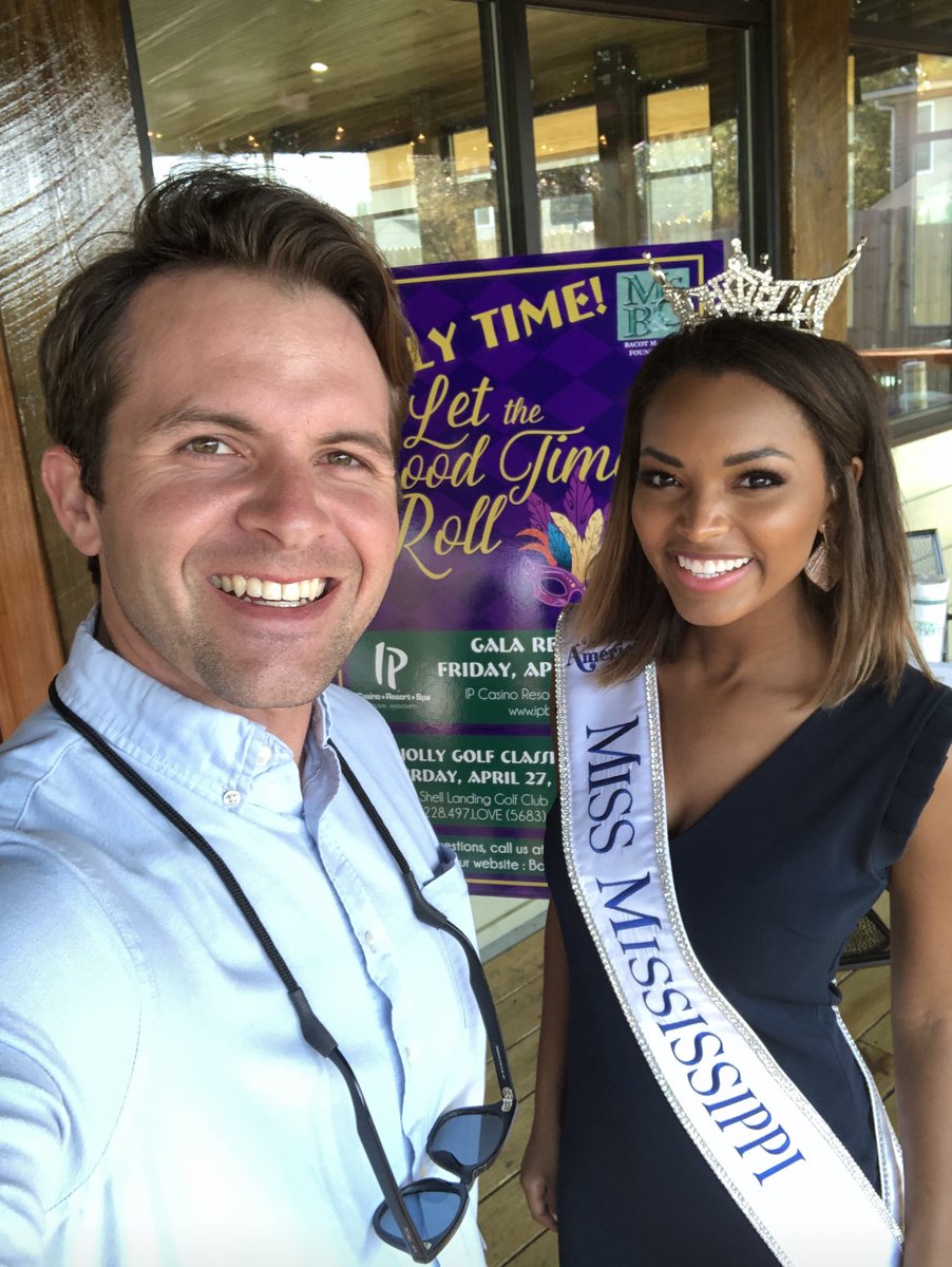 JBrannanLive's tweet photo. Um... wow! You bettah represent our awesome state!! Go Asya Branch!! I can’t believe I got to share the stage with you for Miss Mississippi, and now you’re Miss USA?!!! WTG!! Super proud! Your state is rooting for you!! #MSPROUD https://t.co/UejIc8TwbL