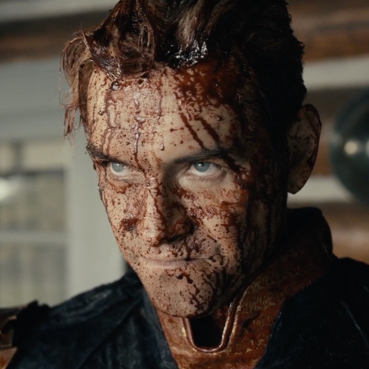 TheBoysTV's tweet photo. Homelander in the show vs. @antonystarr IRL https://t.co/BtEBpj6yCF