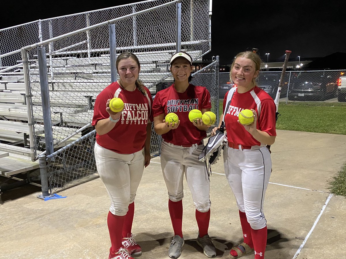 ladyfalcon_SB's tweet photo. Tonight’s Bomb Squad! https://t.co/bV5221ZfXE