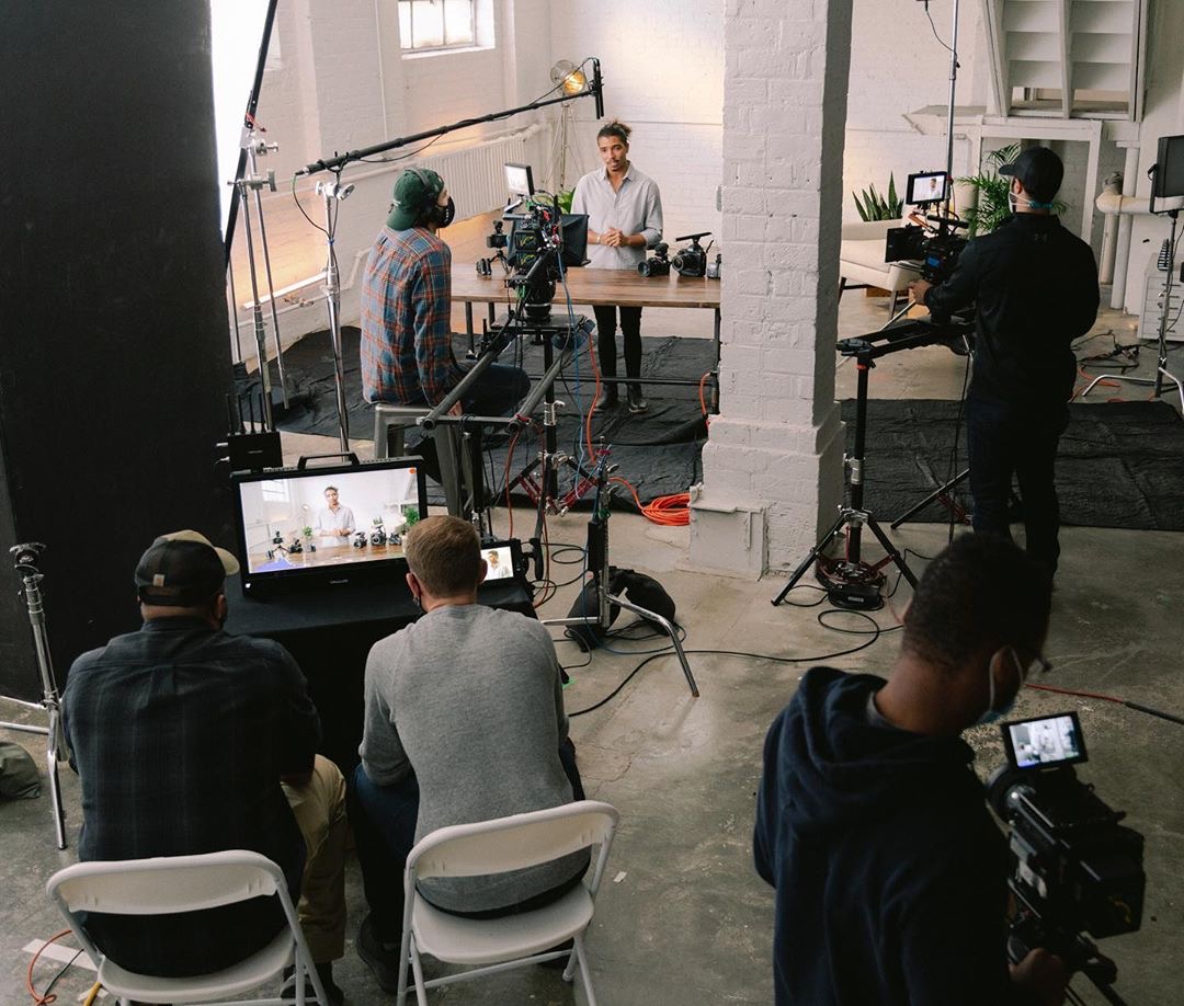 Industry_Jump's tweet photo. “Man your battle stations!”
.
.
.
⁠
You can hire @julienajarry on https://t.co/cEeIuN6qC5

Industry Jump is a hiring community for content creators. Search by city, budget and reviews to find the best creator for your video!
.
.
.

#videography #photography #video #videographer https://t.co/3GMXhW24Jt