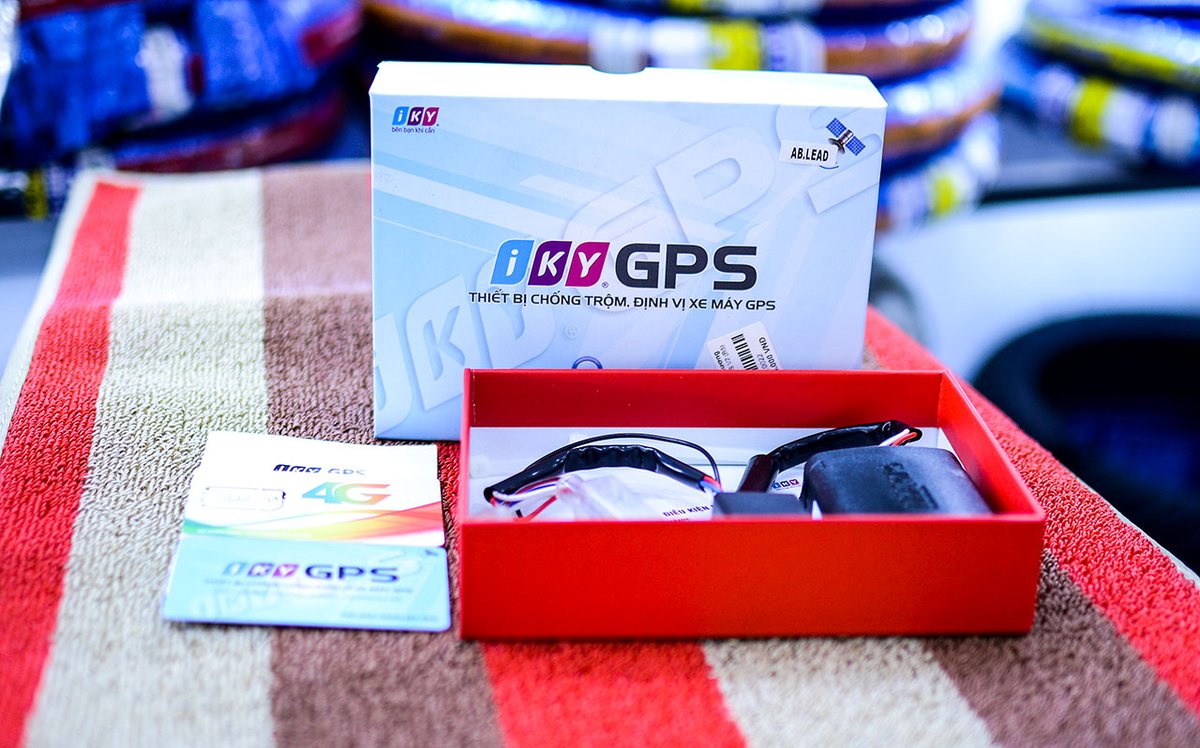 XeXep4's tweet photo. Định Vị Xe Máy Iky GPS Tiện Lợi Thông Minh
https://t.co/sCC1AnivGl
#gắnđịnhvịxemáy #gắnđịnhvịxemáyôtôtạibìnhdương #địnhvịxemáyIkyGPS https://t.co/krwJWcwtVm