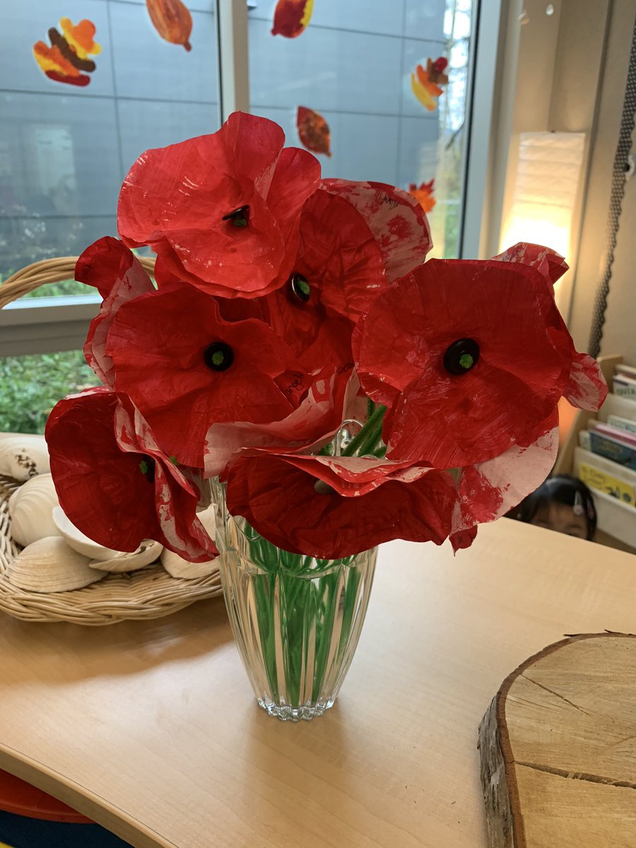 TessCharb's tweet photo. We have peace in our hands and hearts ♥️ We remember ♥️ @sd42news @cusqunela https://t.co/bekumNIouk