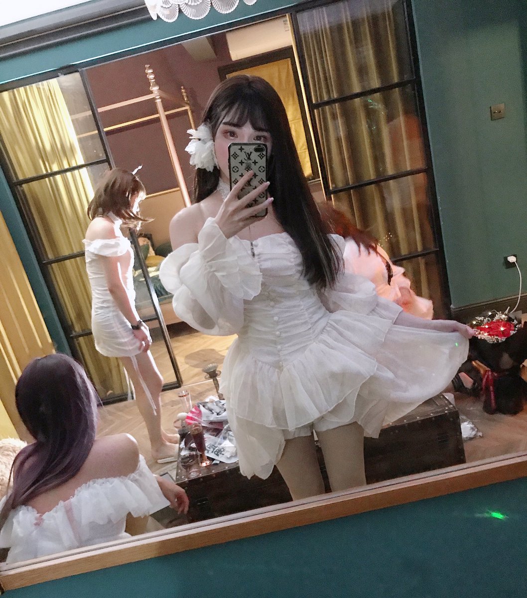 公主裙♥️
#女装大佬 #美腿丝袜