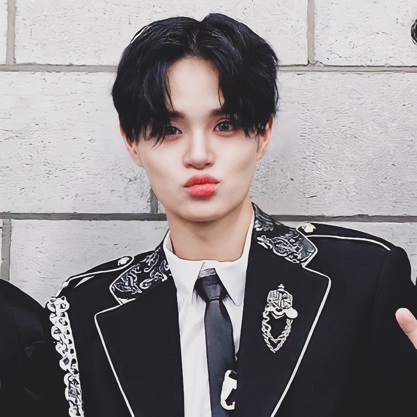 _absnapshot's tweet photo. - 201110 🖤 -

#AB6IX #에이비식스 #SALUTE 
#이대휘 #LEEDAEHWI https://t.co/m6yZK4ZhcA