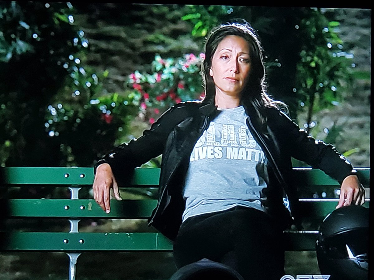 sgtindependence's tweet photo. Dr. Lim with the #BlackLivesMatter shirt 🙌🏽🙌🏽 @GoodDoctorABC #thegooddoctor #COVID19 https://t.co/kTYhnR9ZfB
